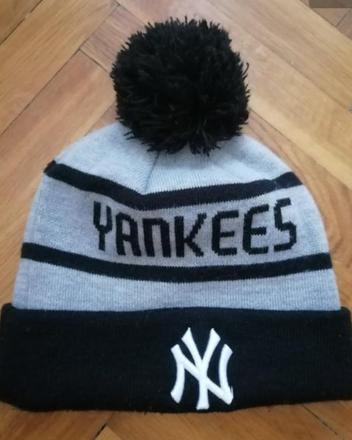Značková čiapka new yankees - málo nosená, 