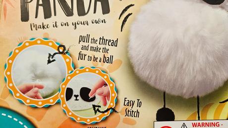 Furry panda bag charm - diy privesok na tasku, 