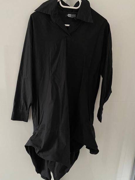 Extravagantné košeľové šaty, s