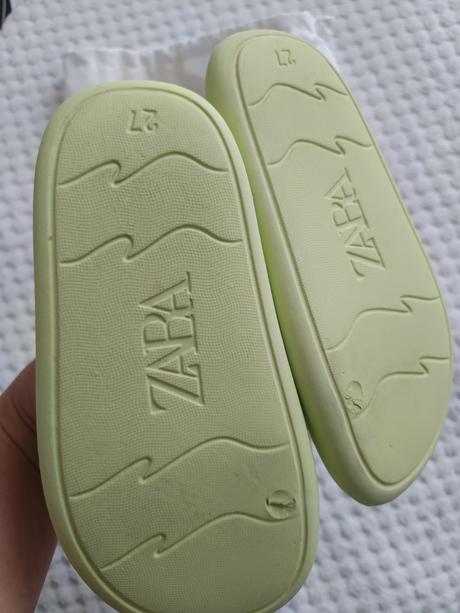 Gumené sandále, zara,26 / 27