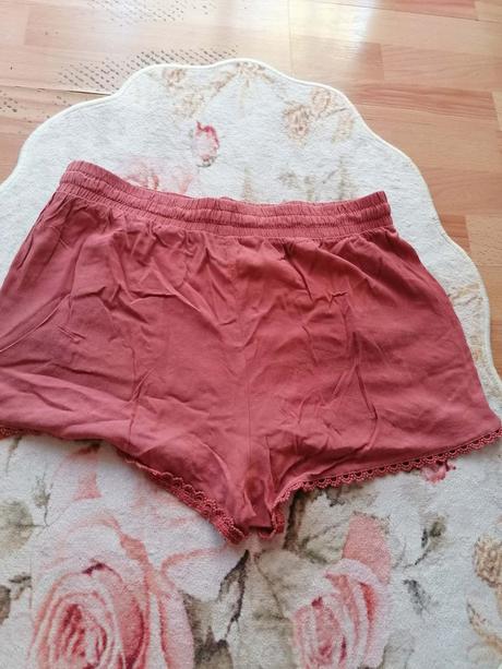 Látkové kraťasy, primark,38