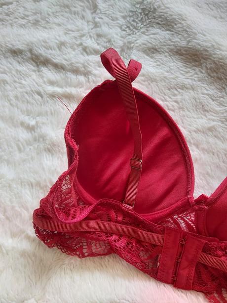 Červená podprsenka., sinsay,70b