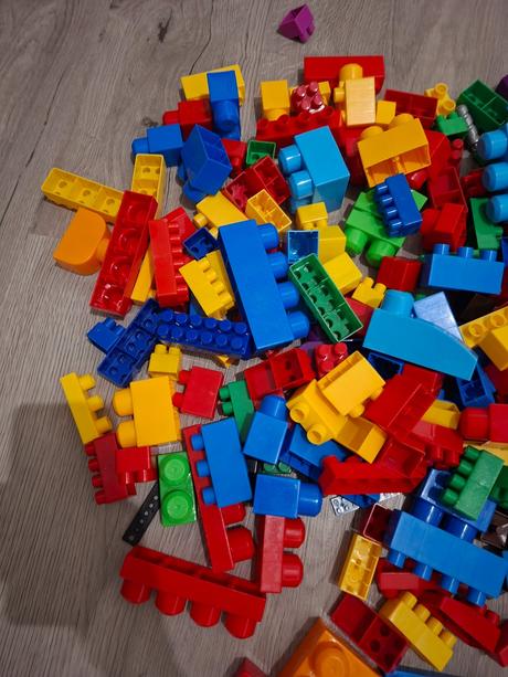 Farebné stavebné kocky, 