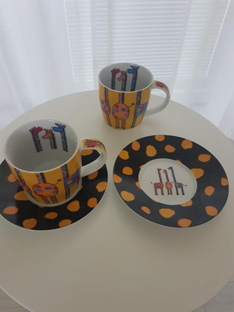 Detská šálka s tanierikom,