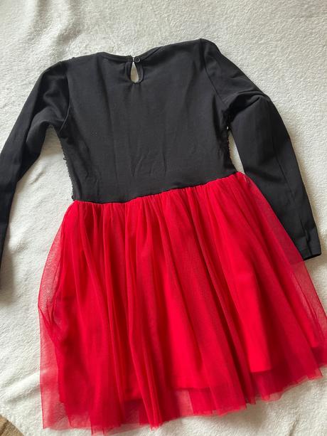 Saty s flitrami, 116