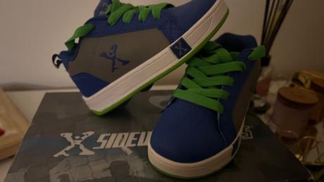 Tenisky s korčulami, 30