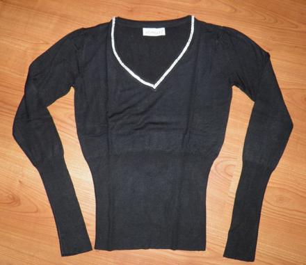 Xs/s kvalitný pulóvrik, xs