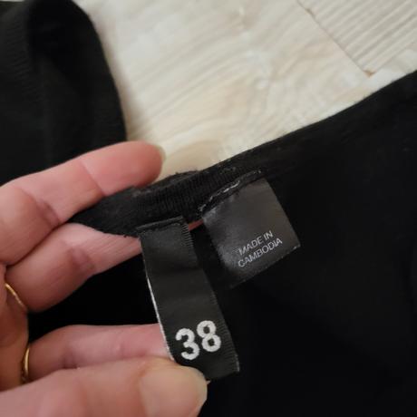 36/38 svetrikove saty s veckovym vystrihom, h&m,36