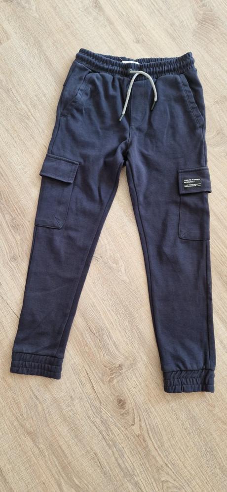 Teplaky reserved 146, reserved,146