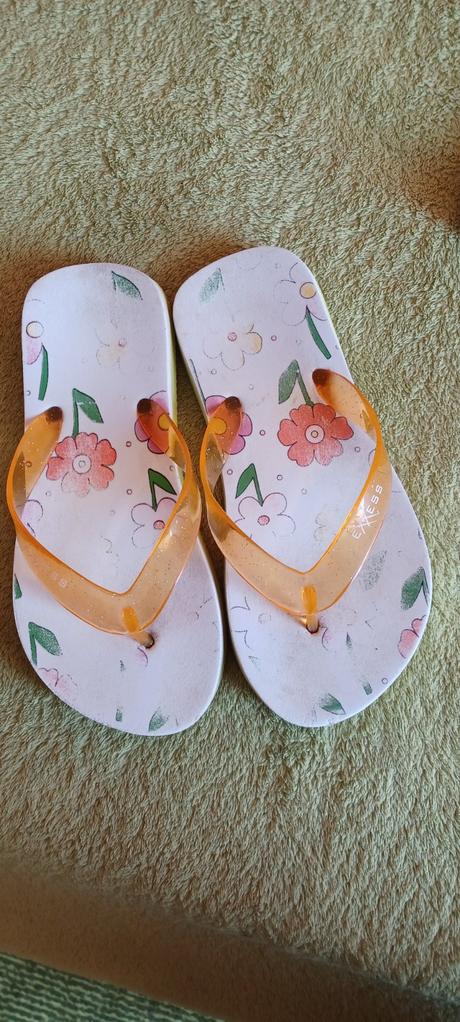 Obuv do vody 23-24 a 28, 28