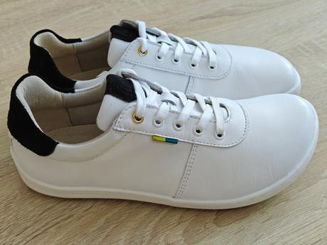 Royale - white & black 38 p141, be lenka,38