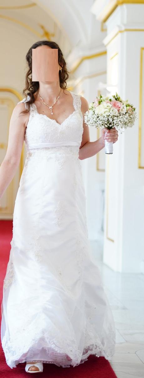 Predám nádherné svadobné šaty, 38