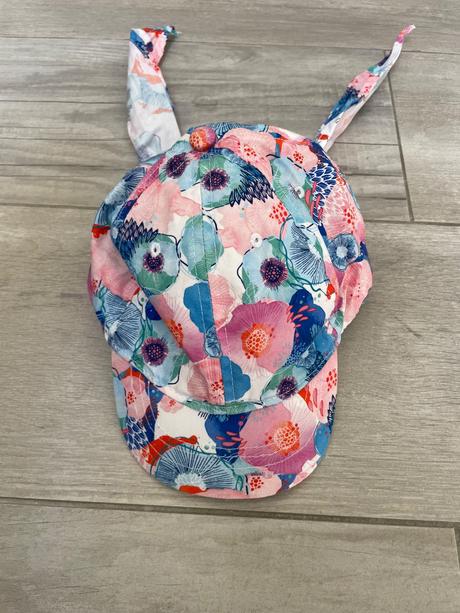 Krásna šiltovka s uvazovaním, coccodrillo,98