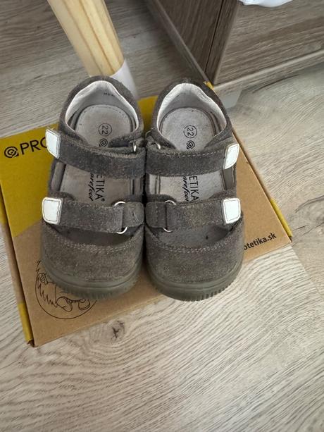 Sandálky, protetika,22