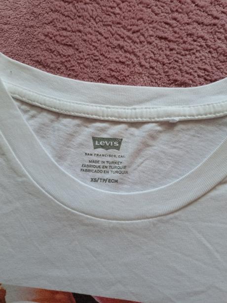 Levis tricko 10e, levis,xs