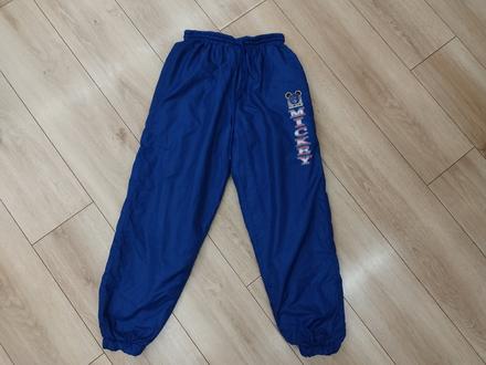 Zateplené tepláky, 146