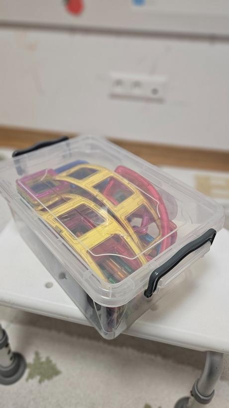 Magnetická stavebnica magformers, 