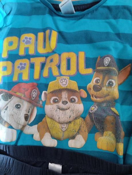 Pyzamo tlapkova patrola, c&a,110