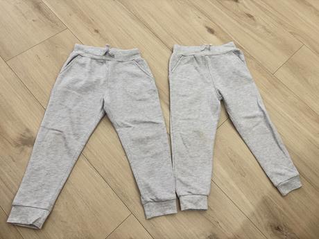 Sivé teplaky 2ks, sinsay,104