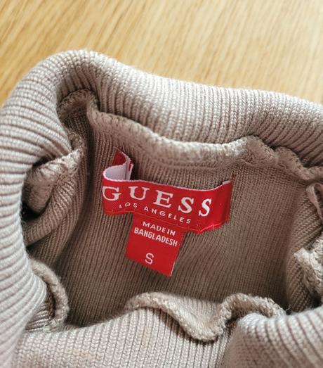 Hnedá vesta, rolák, guess,s