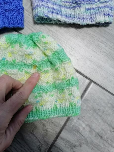 Háčkované čiapočky - 68/74, 68