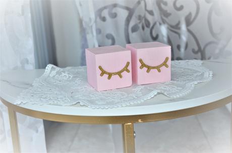 Drevená dekorácia-oči, 