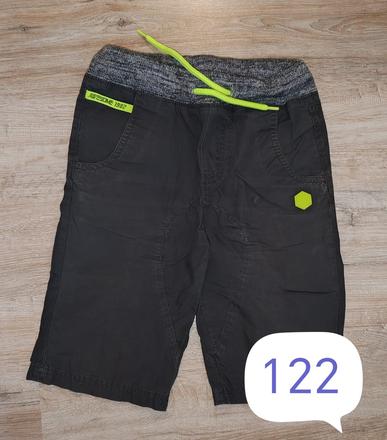 Šortky, 122