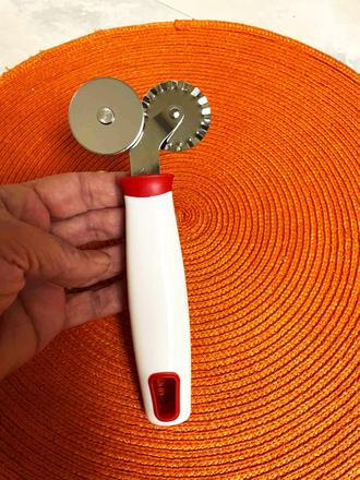 Rezačka s 2 kolieskami,