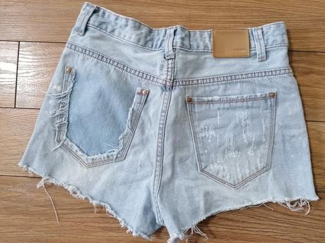 Šortky kratasy stradivarius riflove, stradivarius,34