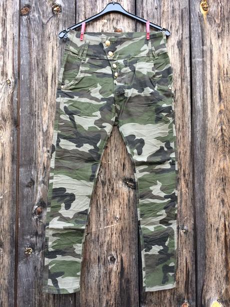 Maskacove nohavice, 36