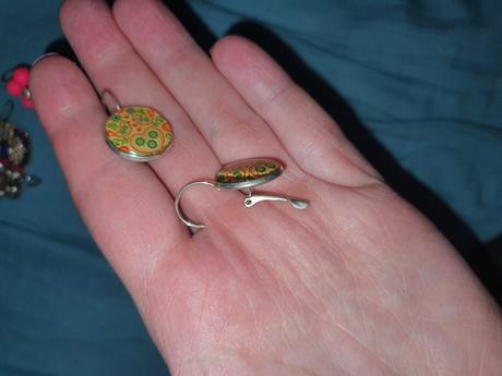 Rôzne nausnice 0.5 cent pár pozri ponuku cca 20 ks,