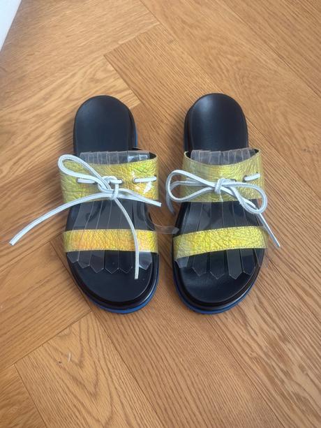 Pollini šľapky v.37, 37