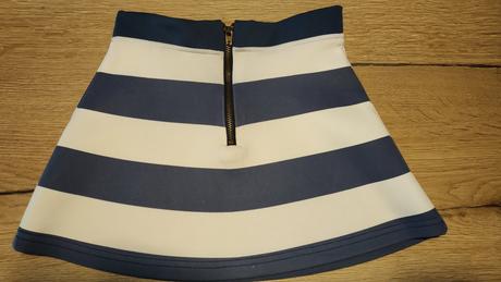 Dievčenská suknička, 98