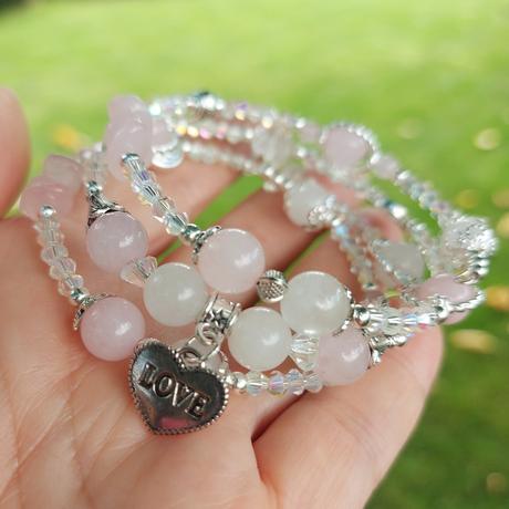 Náramok z minerálov pre rakov, býkov, váhy a ryby, 