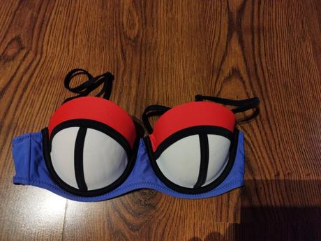 Vrchný diel plaviek, 36