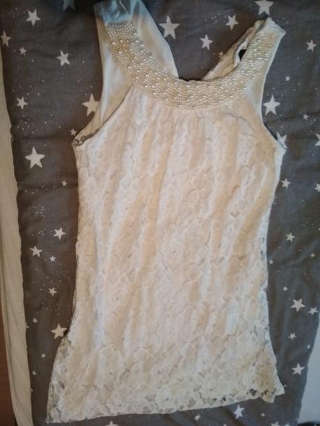 Čipkované šaty s perličkami, f&f,s