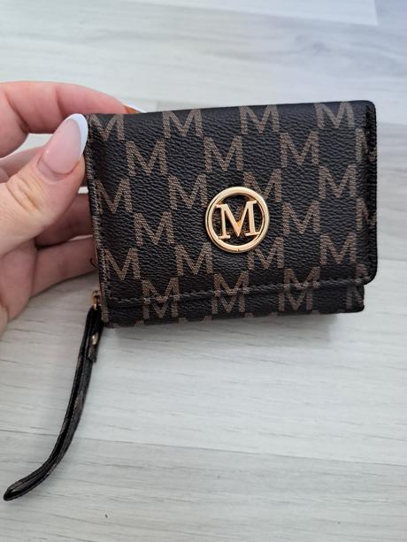 Dámska peňaženka, 