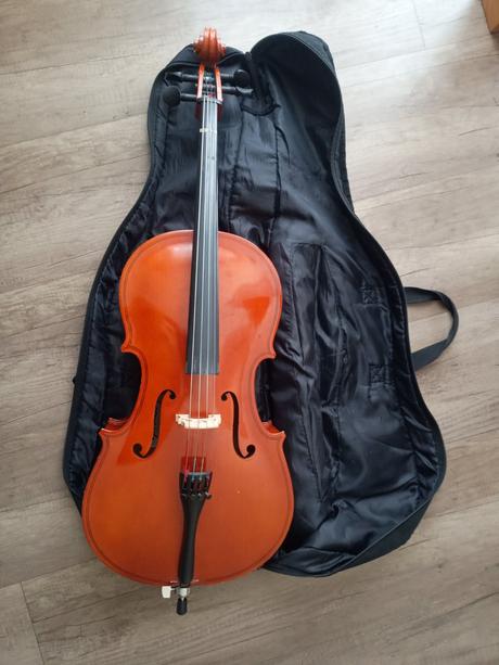 Violončelo 1/8, 