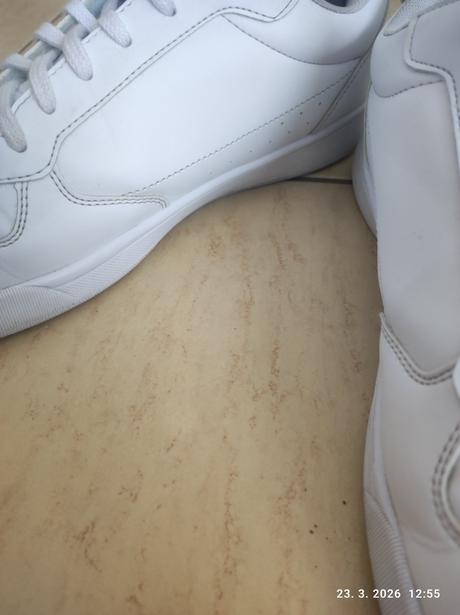 Ako nové, champion,44