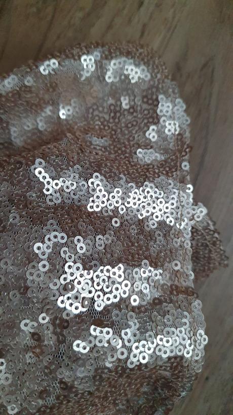 Flitrový behúň na stôl, 