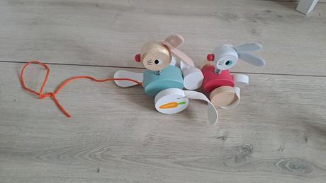 Jonad ťahacie zajačiky, 