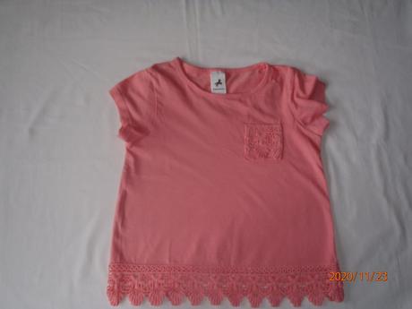 Tričko ružové s krajkou, 110
