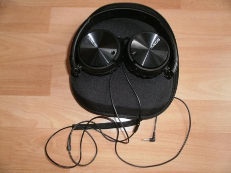 Slúchadlá sony v tvrdom puzdre, sony