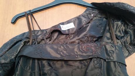 Spoločenské šaty, 40