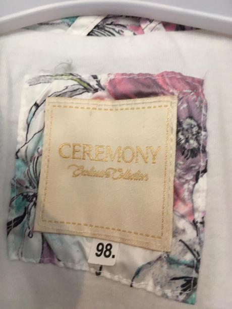 Krasna kvietkova bundicka, 98