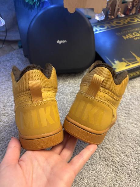 Nike ( original ) oteplené botasky, nike,38