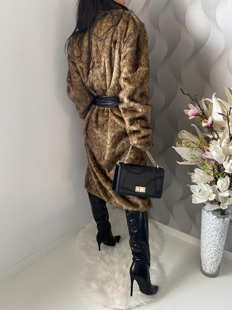 Dlhý žíhaný kožuch, xl