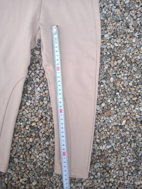 Béžové legíny, zara,110