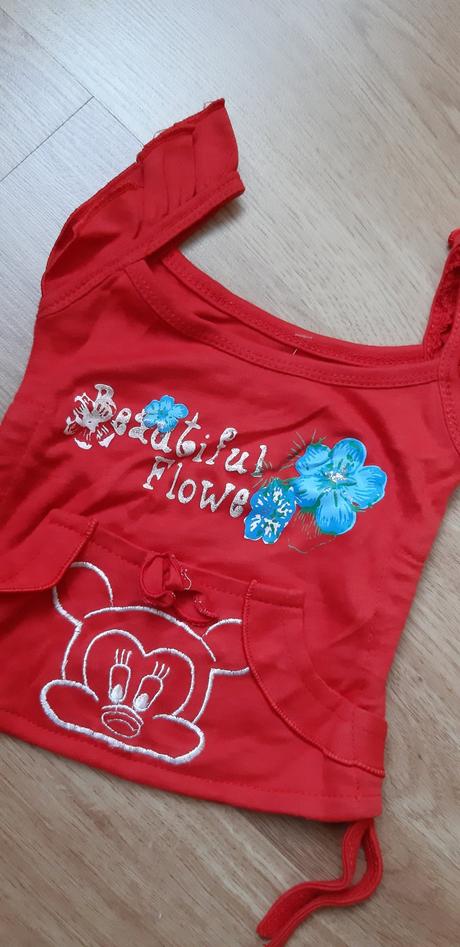 Tričko s volánikmi, 68