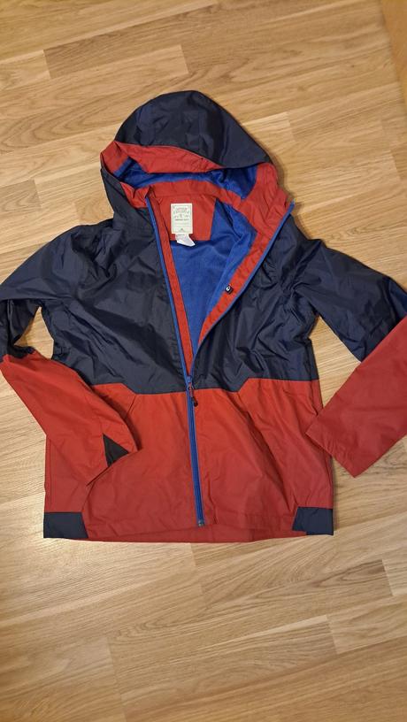 Vetrovka-dazd,vietor 158, decathlon,158